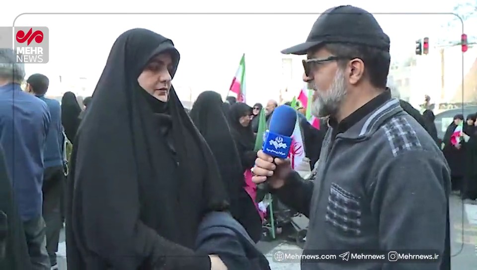 دختر رئیس جمهور در مراسم تشییع شهدا: همین شجاعت مردم دلیل اصلی این پیروزی‌هاست