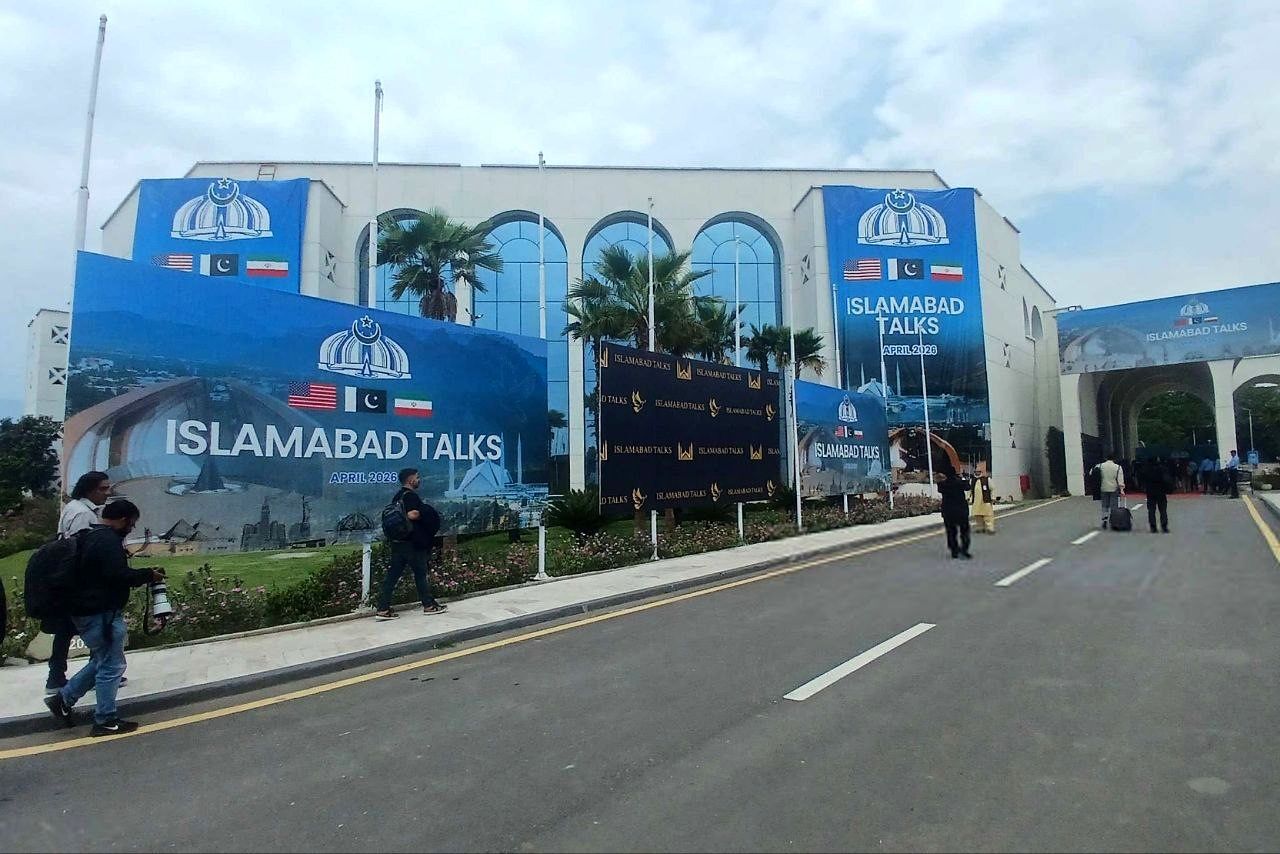 العربی الجدید: لبنان و تنگه هرمز، موانع اصلی مذاکرات اسلام‌آباد بودند