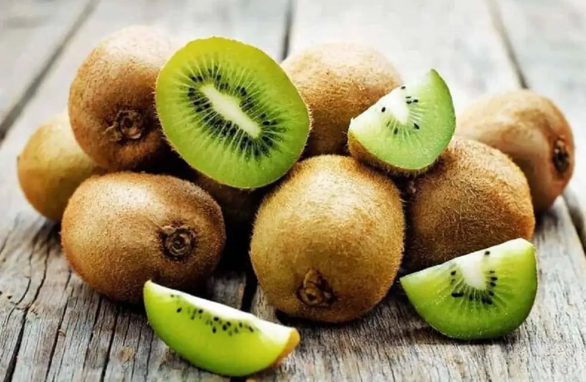 با خوردن این ۴ میوه وزن کم کنید