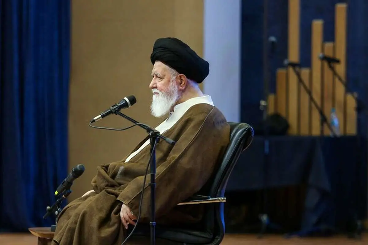 علم الهدی: دشمن بعد از شکست در عرصه نظامی وارد مهره سوخته مذاکرات شد