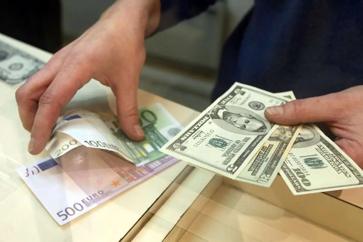 بازار دلار بانکی داغ شد