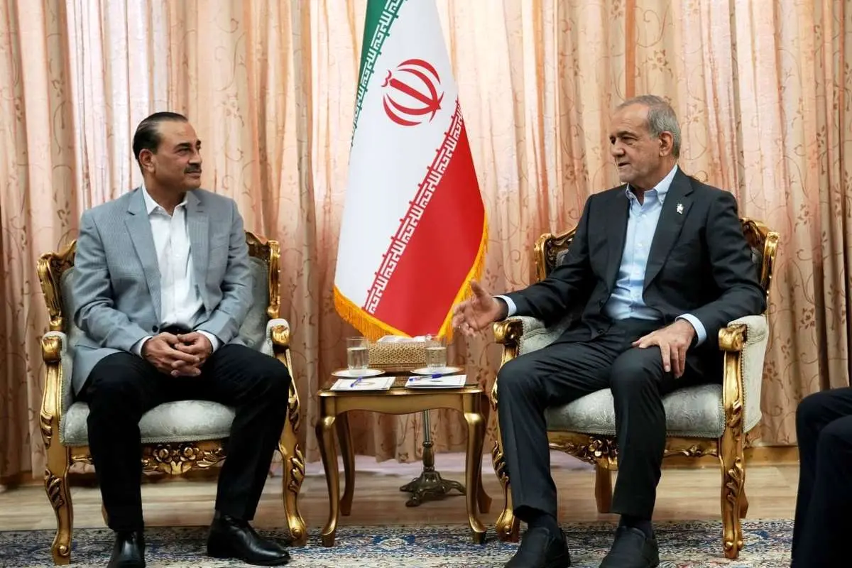 دیدار عاصم منیر با پزشکیان