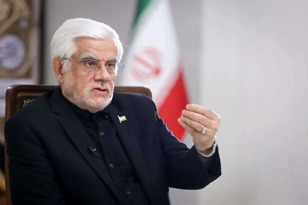 عارف: هیچ مسئولی حق اظهارنظر شخصی درباره بنزین ندارد