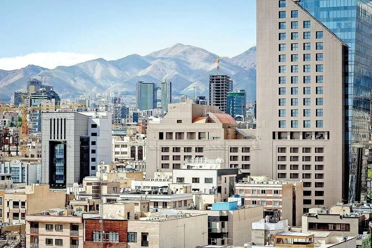 بازار مسکن حیاط خلوت دلالان بانک‌ها!/ نهادهای نظارتی و امنیتی ورود کنند