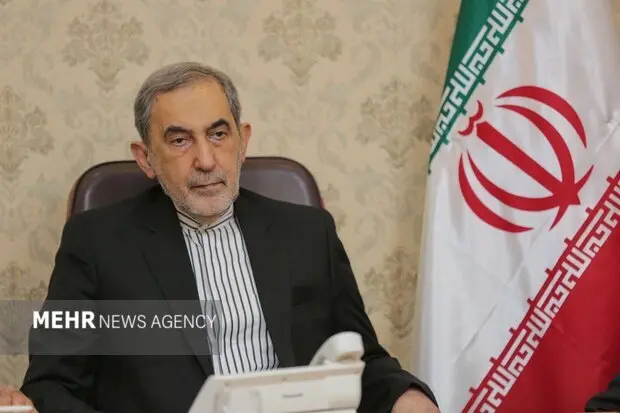 مشاور رهبر انقلاب: ترامپ تسلیم می‌شود