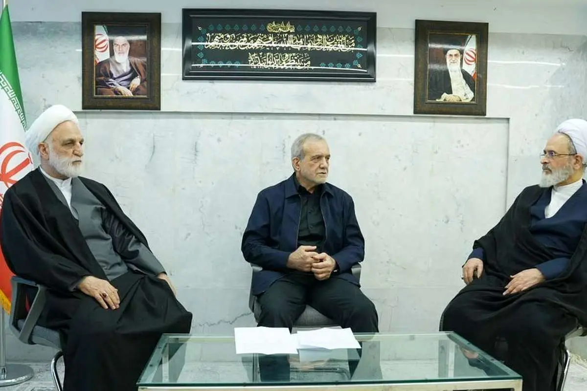عکس؛ جلسه شورای موقت رهبری