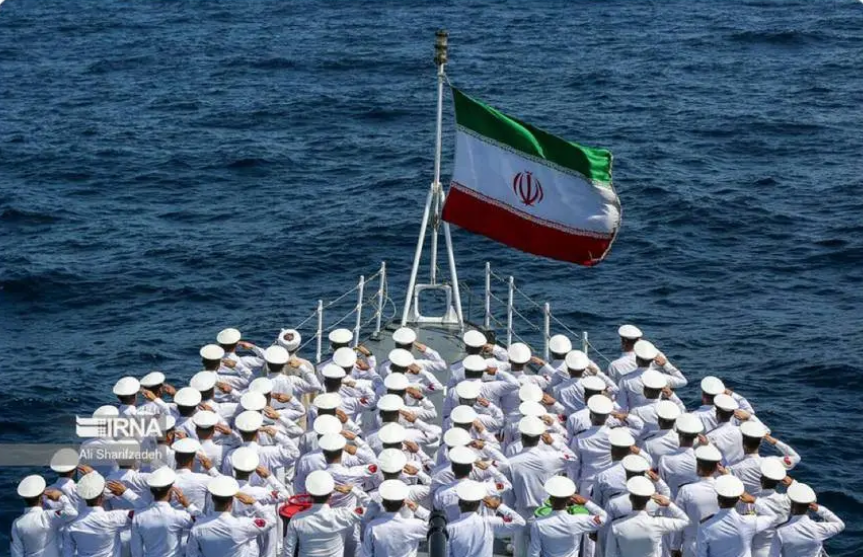 واکنش ایران به برخورد اژدر زیردریایی آمریکا با ناو دنا