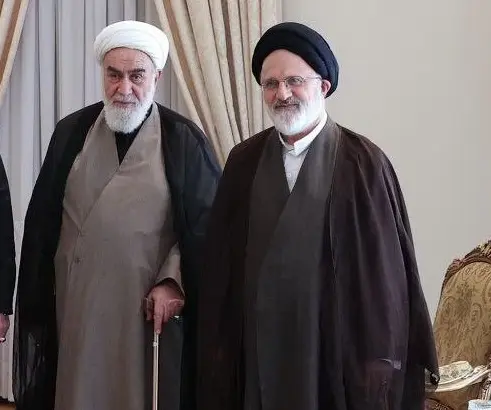 پیام مشترک محمدی گلپایگانی و حجازی به رهبر جدید