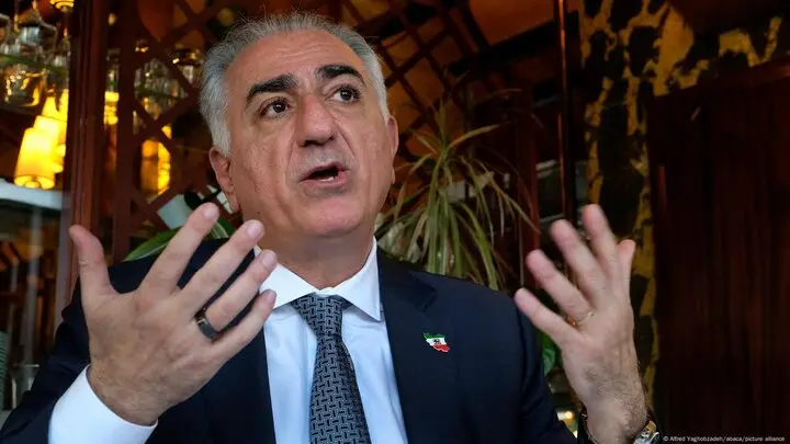 انتقاد صابرین‌نیوز از فراخوان رضا پهلوی برای امروز