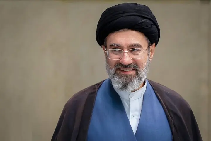 رهبر انقلاب سال ۱۴۰۵ را نام‌گذاری کردند