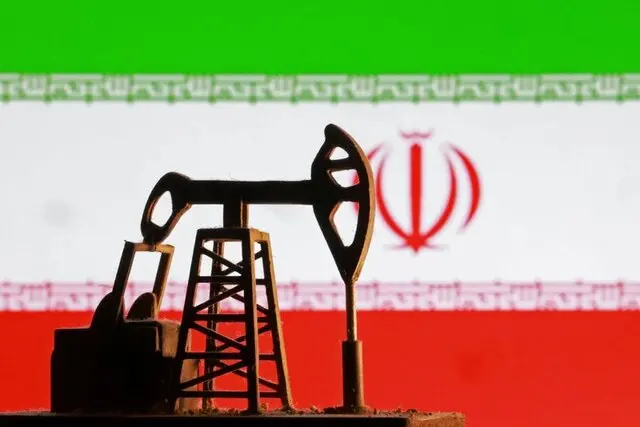 آمریکا فروش نفت با منشا ایران را مجاز کرد