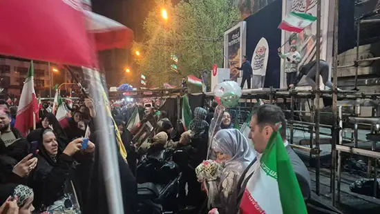 حضور یک عروس و داماد در تجمع‌های شبانه تهران