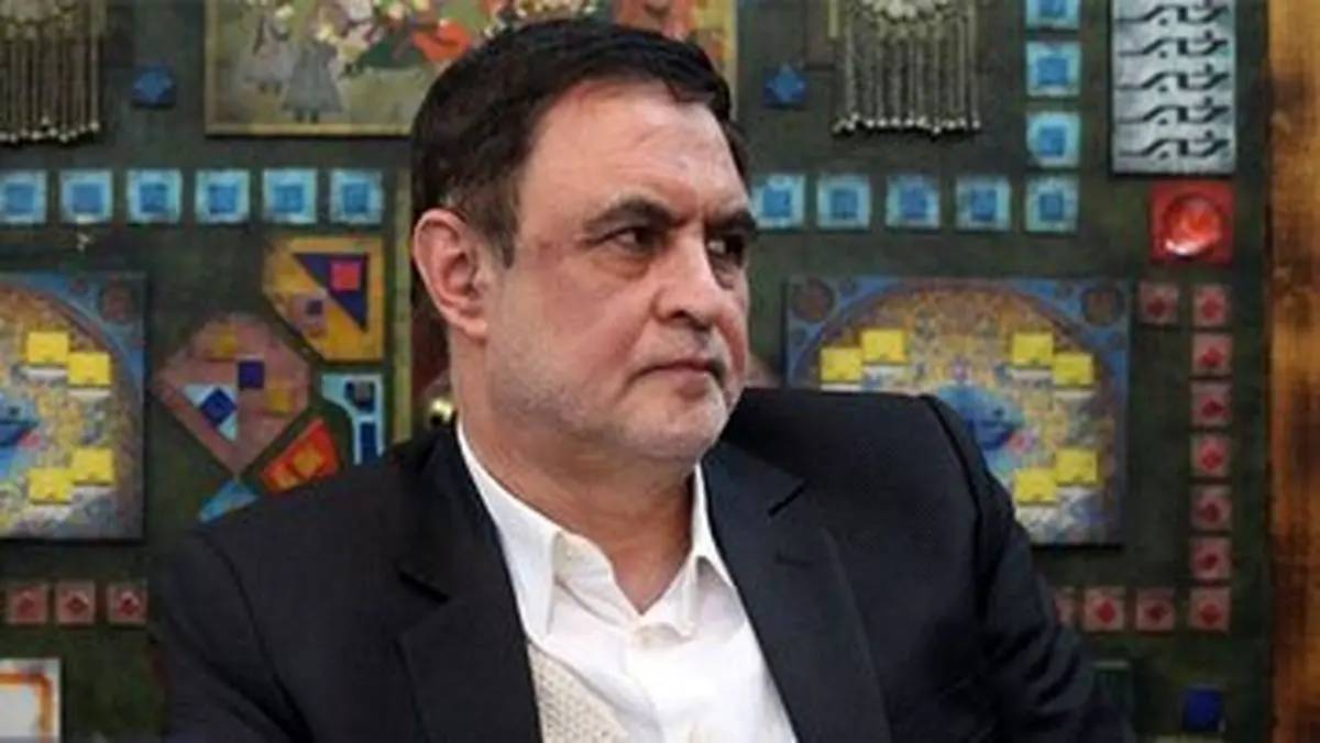 ناصر ایمانی: این جنگ هر ساعتی تمام بشود، به نفع ایران است