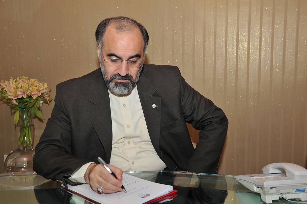 سبزعلیپور: ایران، استخوانی در گلو و خاری در چشم ترامپ است