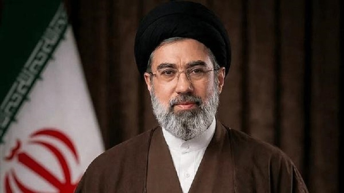 CNN: آیت الله مجتبی خامنه‌ای بر روند مذاکرات ایران نظارت مستقیم دارد