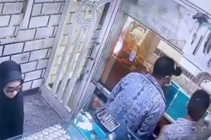 ویدئو | لحظه دستبرد به طلافروشی در خزانه تهران