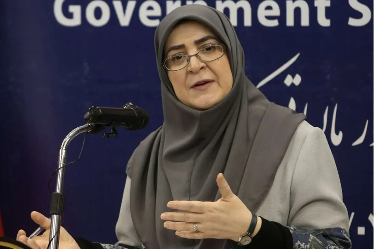 مهاجرانی: پرستاران در روزهای جنگ مردم را تنها نگذاشتند