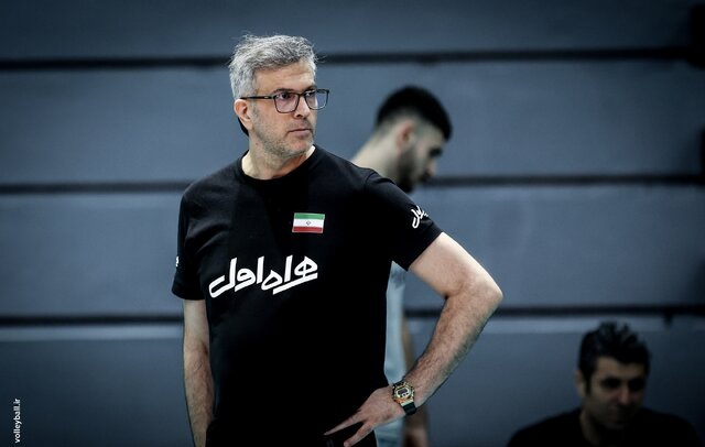 مومنی‌مقدم: والیبال سال مهمی در پیش دارد