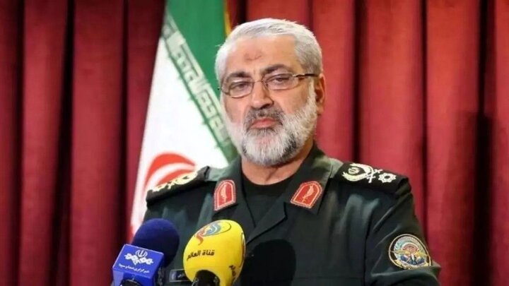 سردار شکارچی: دست آمریکایی‌ها به تنگه هرمز نخواهد رسید