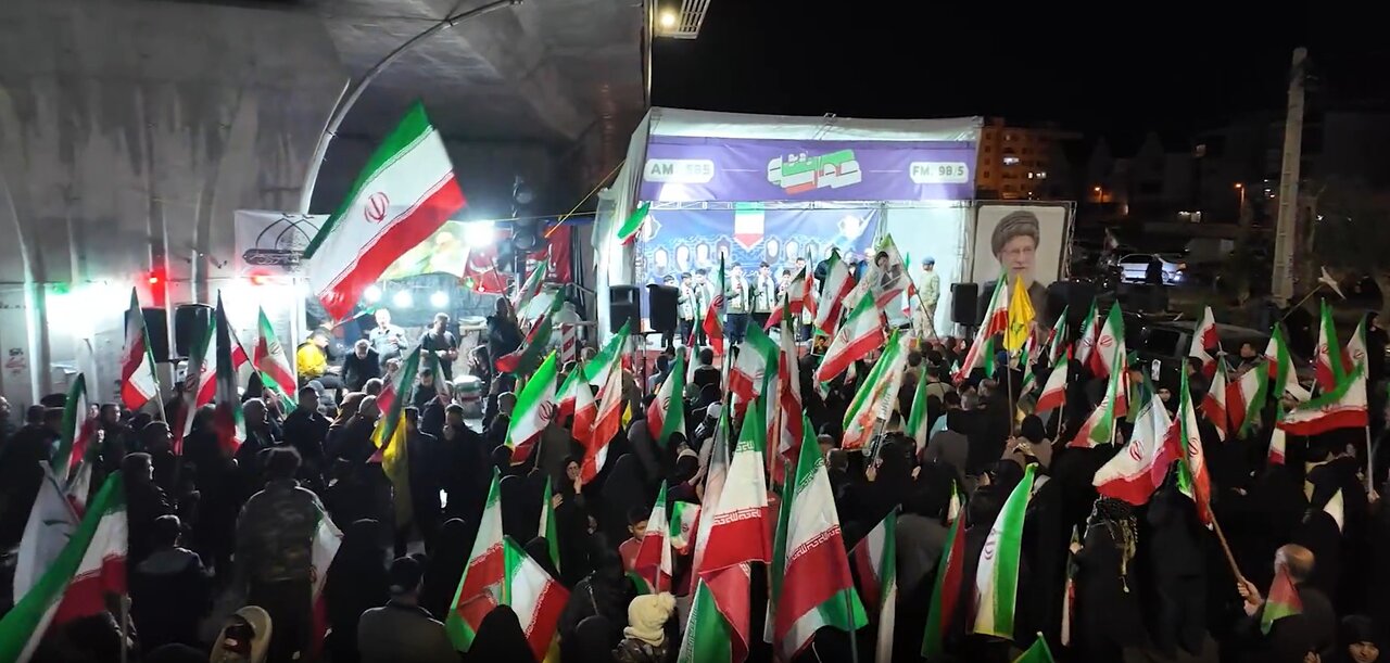 همدلی مردم و کمک‌های داوطلبانه در شرایط جنگی