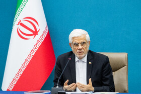 عارف: بازسازی زیرساخت‌های ملی همپای اقتدار نظامی پیش می‌رود