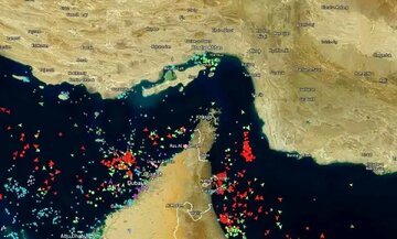 کیهان: جلوی تجارت دریایی قطر از تنگه هرمز را بگیرید تا 6میلیارد دلار پول بلوکه شده مان را بدهند