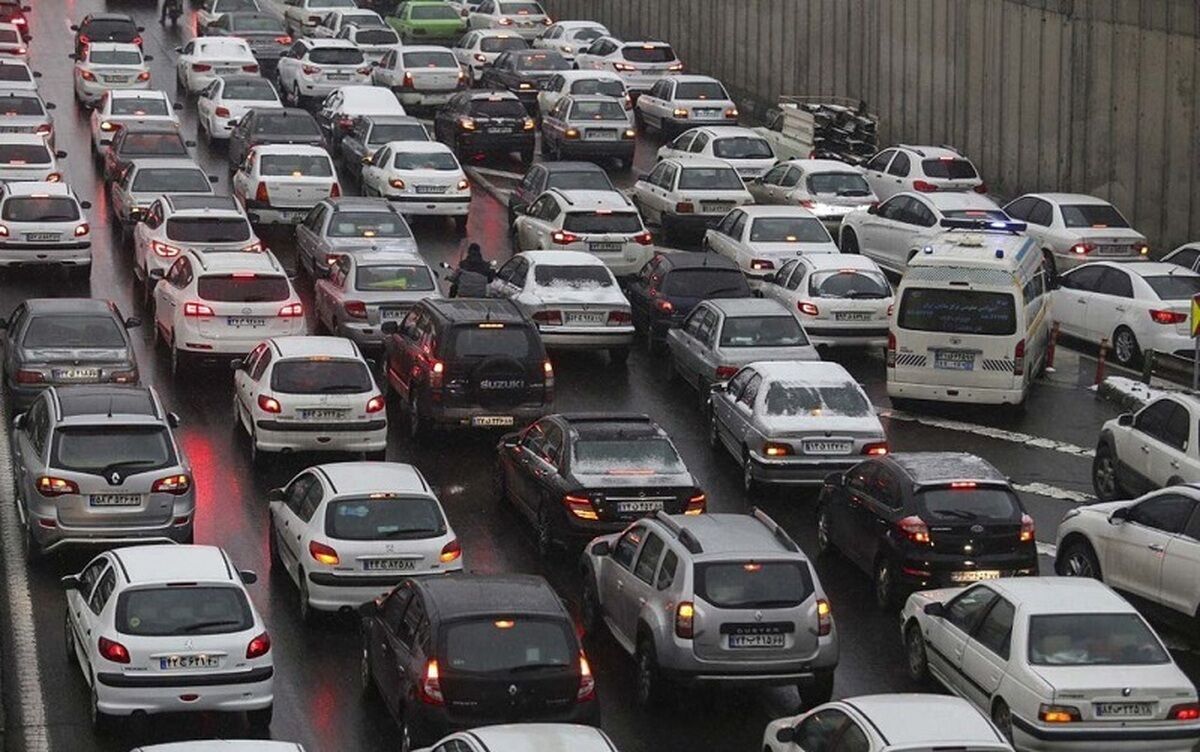 وضعیت جاده‌های کشور/ ترافیک سنگین در محورهای منتهی به تهران