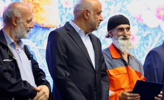 وزیر کار: آمریکایی‌ها از این که یک چین یا هند جدید در ایران زائیده شود، وحشت دارند