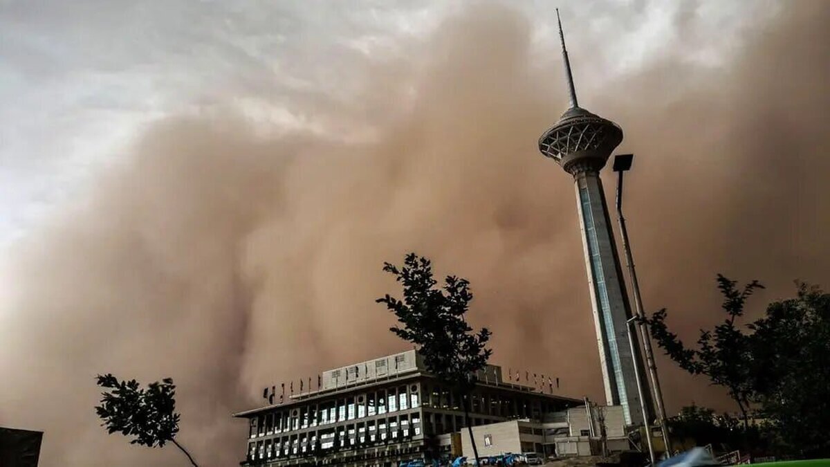 احتمال وقوع طوفان/ تهرانی‌ها احتیاط کنند