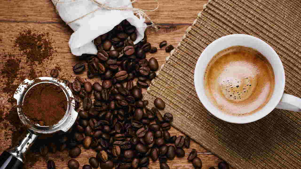 تاثیر عجیب کافئین بر نحوه ارتباط مغز با احساسات