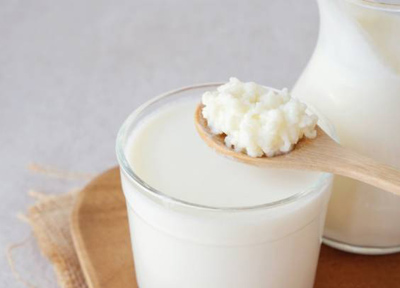 دوغ و کِفیر چه تفاوتی دارند؟