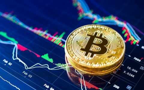 سقوط بیت‌کوین زیر سایه ترامپ/ وعده‌ی «پایتخت رمزارزها» خریدار نداشت!