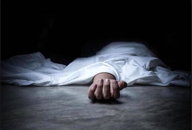 جنازه در مراسم خاکسپاری زنده شد+ فیلم