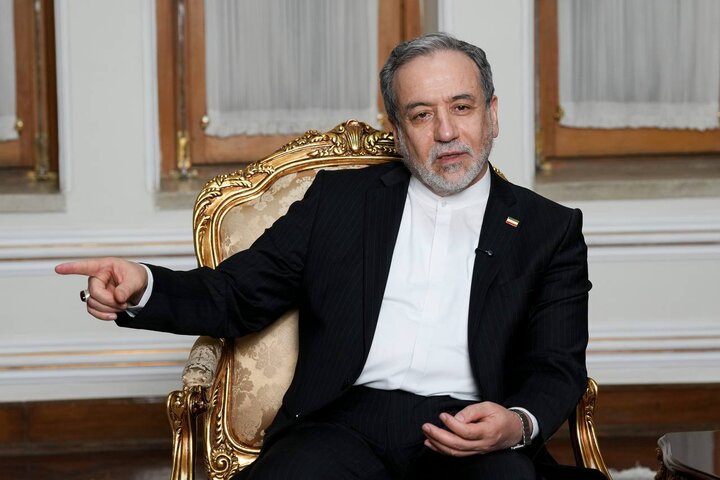 عراقچی: صلح را نمی‌توان با تهدید به نابودی بنا کرد
