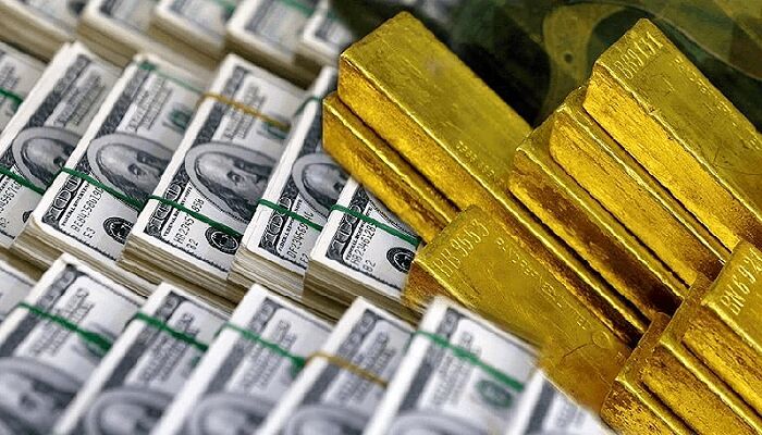 بازگشت آرامش به بازار دلار: کاهش قیمت‌ها و آغاز دوباره حراج شمش طلا