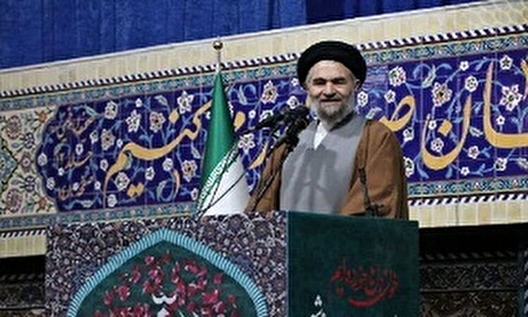 حجت‌الاسلام حسینی: مقاومت و ایستادگی، رمز پیروزی ملت ایران بر دشمنان