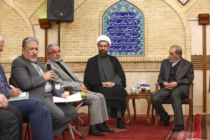 اولین جلسه هیئت‌امنای دانشگاه آزاد اسلامی پس از شهادت محمد مهدی طهرانچی؛ تاکید بر ادامه مسیر علمی