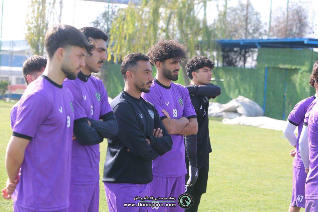 پیکان