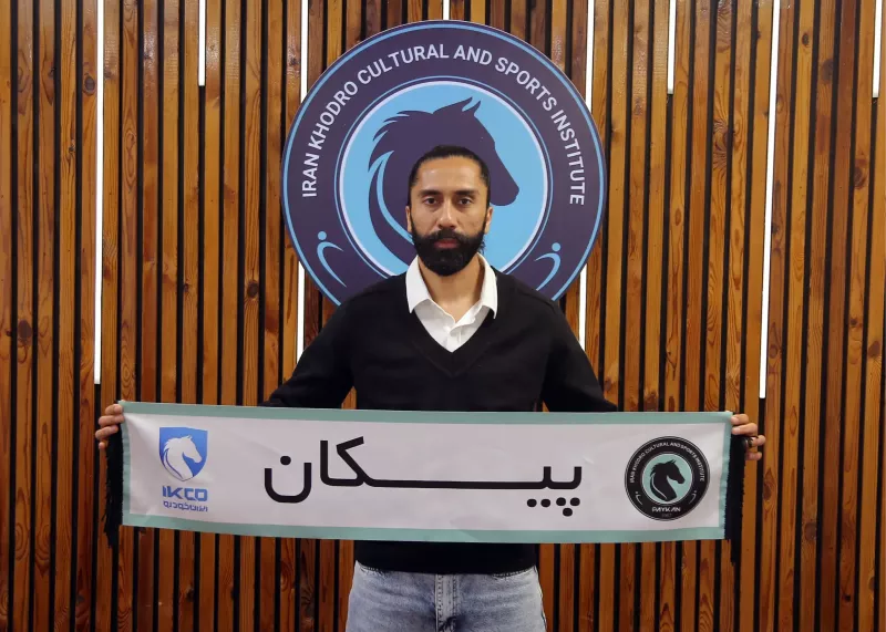 هافبک استقلالی بازگشت! باقری بعد از 8 ماه دوری در تیم جدید به میدان رفت (عکس)