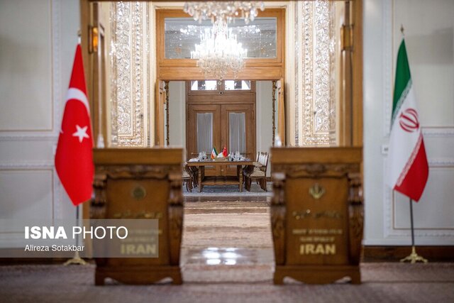 ترکیه: مشکلات ایران با مداخله حل نمی‌شود! دیلی صباح از موضع آنکارا گزارش می‌دهد