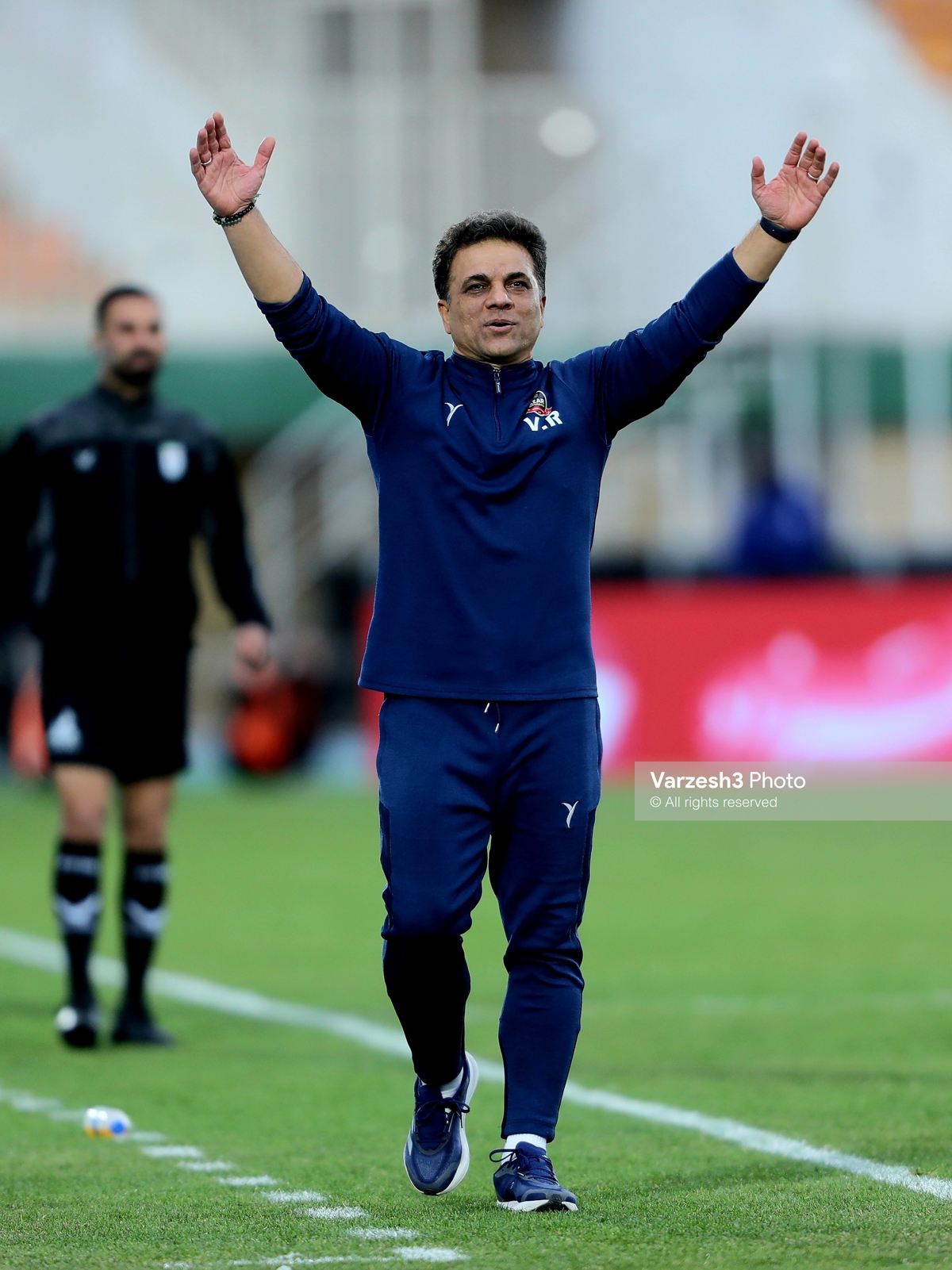 شمس آذر