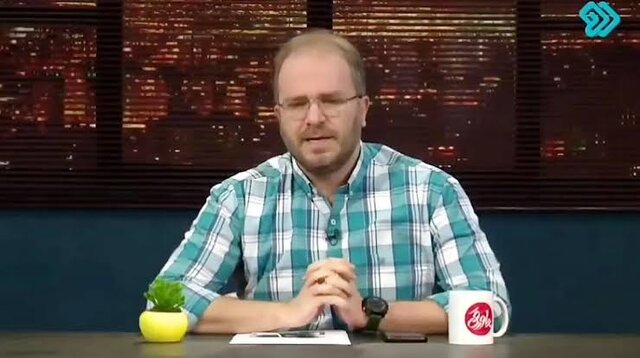 آیا مجری تلویزیون خود را می‌بخشد؟ شهامت عذرخواهی دارد؟