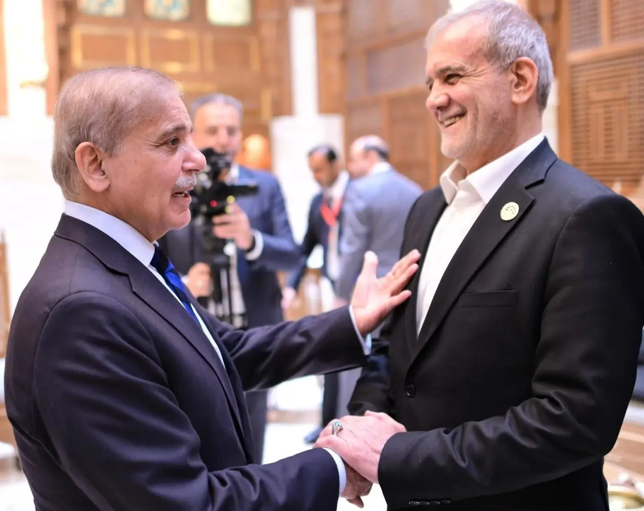 گفت‌وگوی مهم نخست‌وزیر پاکستان با رئیس‌جمهور ایران! چه مسائلی مطرح شد؟
