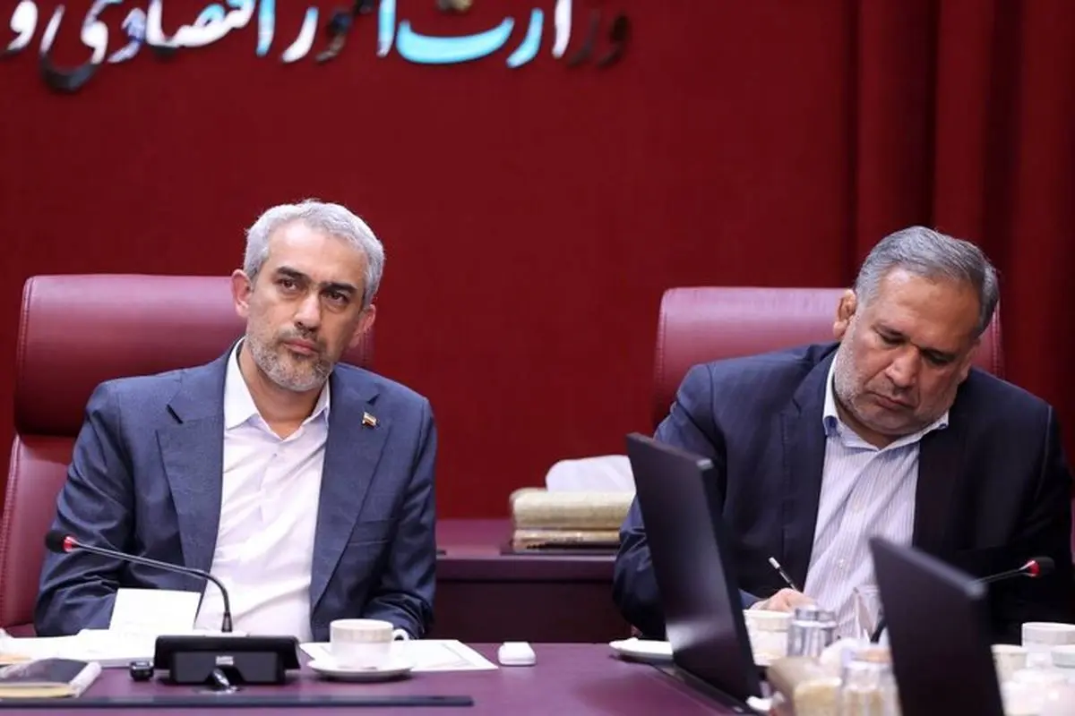 وزیر اقتصاد: برنامه‌ریزی اقتصادی دولت برای همه سناریوهای اقتصادی؛ معیشت مردم اولویت نخست