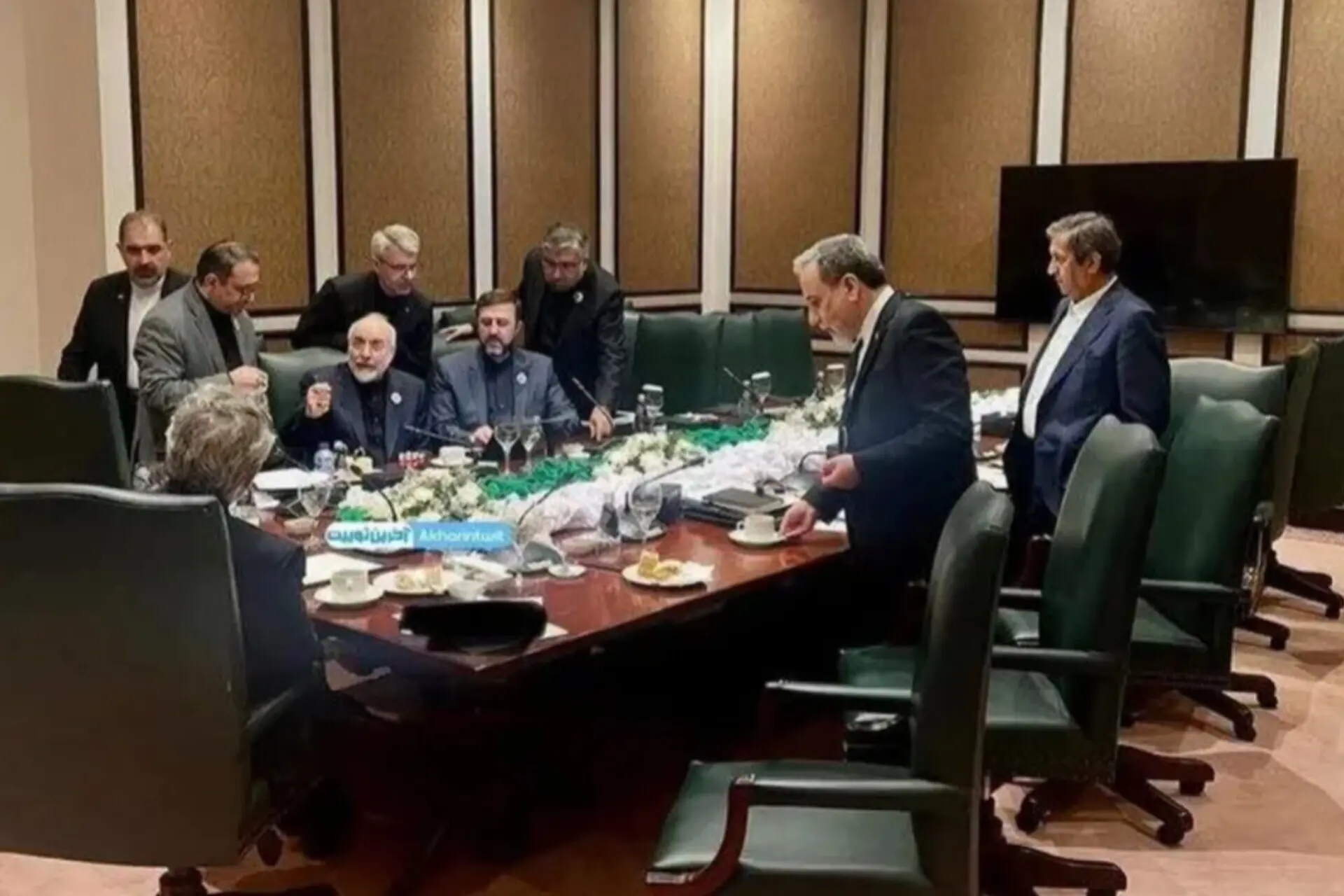 آتش‌بس شکننده میان ایران و آمریکا در آستانه تمدید؛ دیپلماسی در برابر محاصره