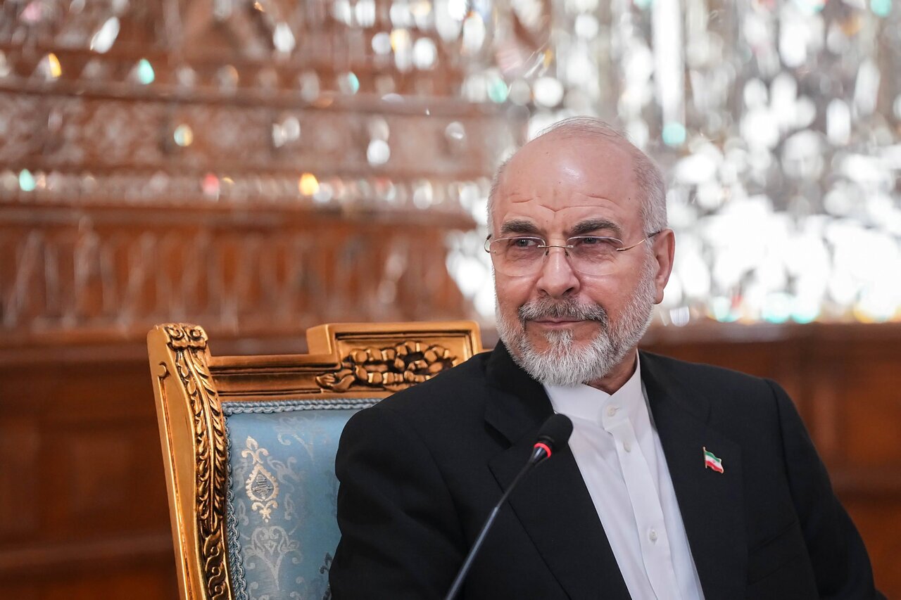 محمدباقر قالیباف در تلویزیون: برخی اختلافات با آمریکا پابرجاست و تا توافق نهایی فاصله داریم