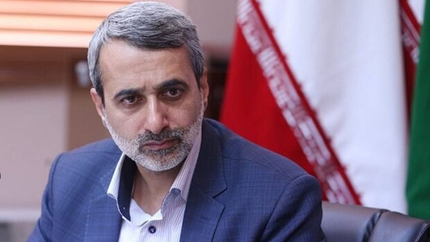 انتقاد شدید نماینده مردم اصفهان در مجلس؛ مطالبات بازنشستگان قربانی عزل و نصب‌های حاشیه‌ای وزیر کار!