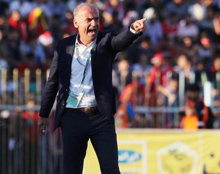 پیشکسوت فوتبال ایران: با این تصمیمات پرسپولیسی‌ها حتی حق عطسه هم ندارند!