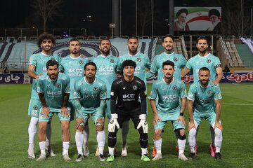 درخواست دریافت مطالبات عجیب بازیکنان پیکان