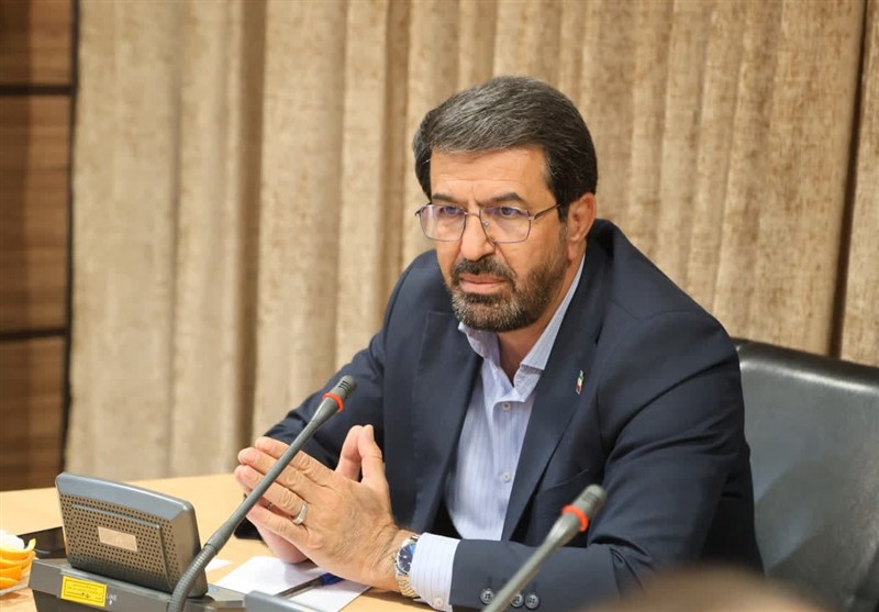 حمید ملانوری‌شمسی ,نمایشگاه کالاهای اساسی در همدان برای کنترل قیمت‌ها